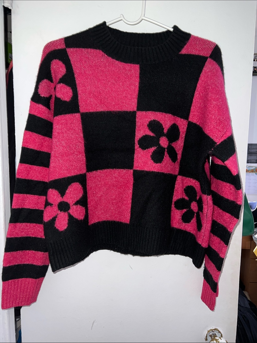 Zara Black & Hot Pink Floral Checker Crewneck Sweater